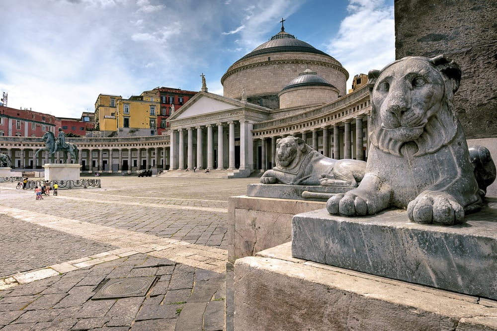 Place du Plebiscito à Naples